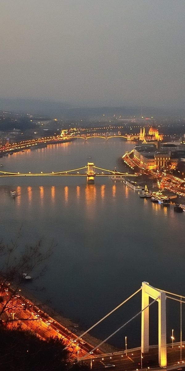 Breathtaking Budapest skyline at dusk - HD mobile wallpaper